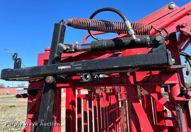 image for item DK6517 Strong Hold 1100 squeeze chute