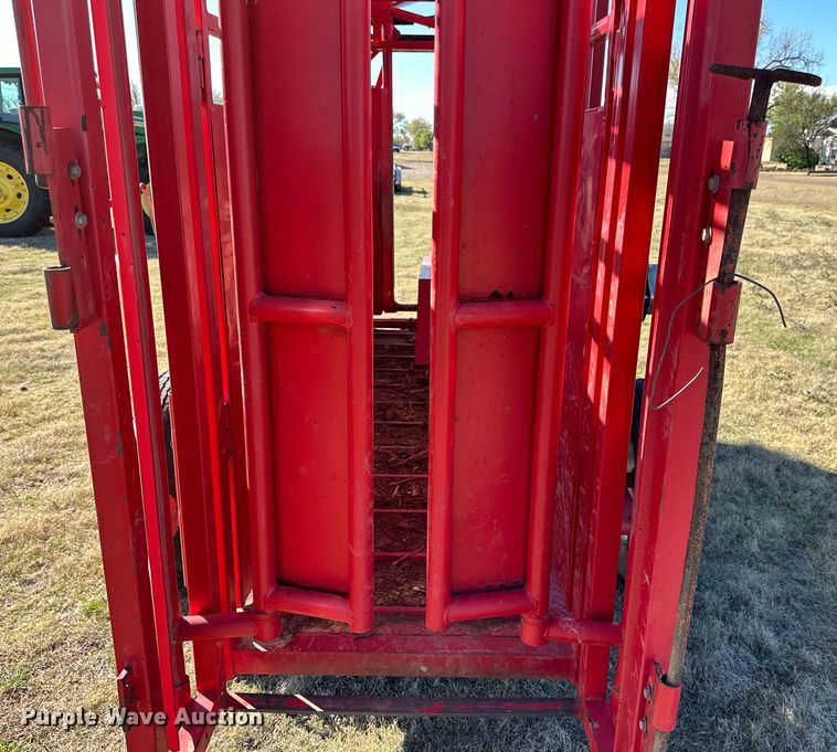 image for item DK6517 Strong Hold 1100 squeeze chute