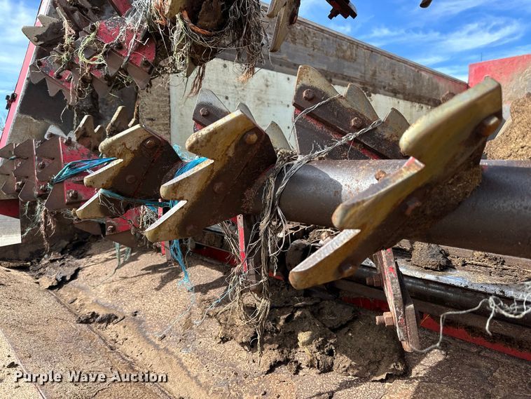 image for item DK6536 1993 Mack CH613 manure spreader truck