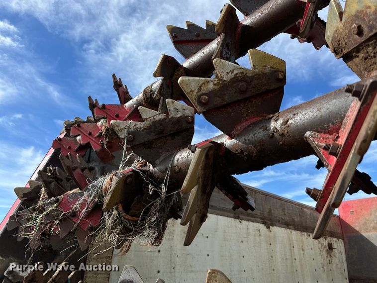 image for item DK6536 1993 Mack CH613 manure spreader truck