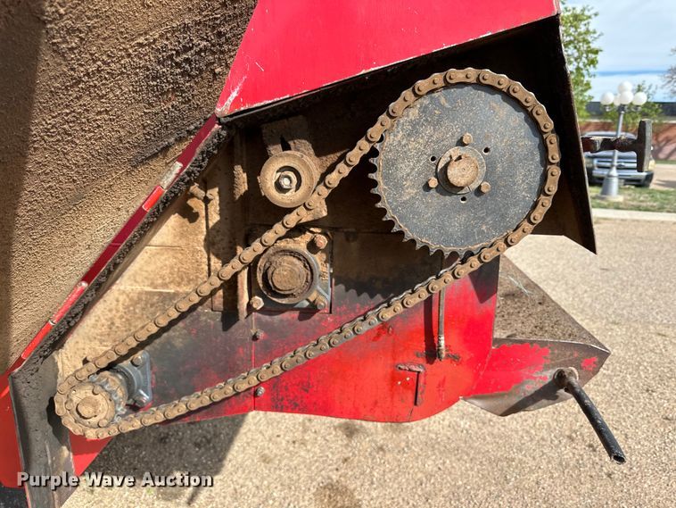 image for item DK6536 1993 Mack CH613 manure spreader truck