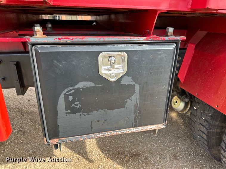 image for item DK6536 1993 Mack CH613 manure spreader truck