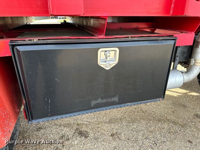 image for item DK6536 1993 Mack CH613 manure spreader truck