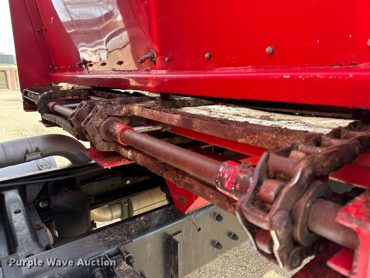 image for item DK6536 1993 Mack CH613 manure spreader truck