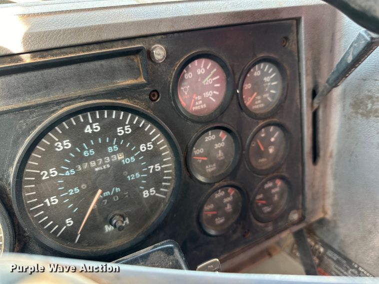 image for item DK6536 1993 Mack CH613 manure spreader truck