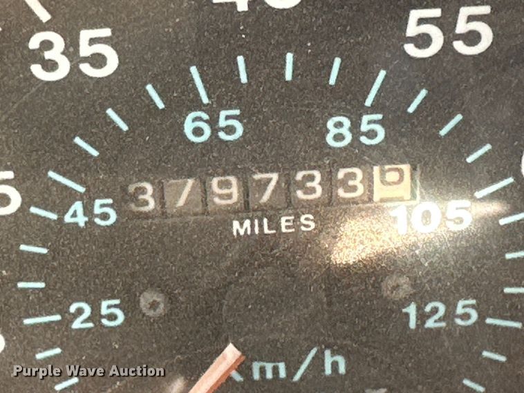 image for item DK6536 1993 Mack CH613 manure spreader truck