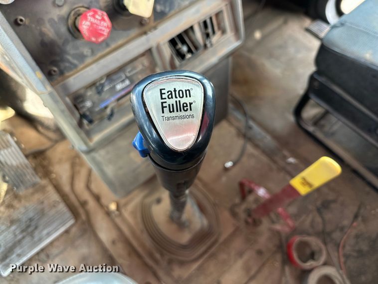 image for item DK6536 1993 Mack CH613 manure spreader truck