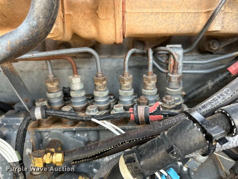 image for item DK6536 1993 Mack CH613 manure spreader truck