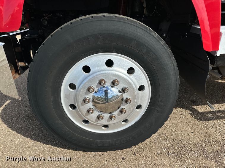 image for item DK6536 1993 Mack CH613 manure spreader truck