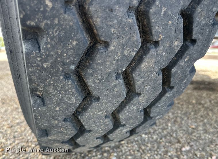 image for item DK6536 1993 Mack CH613 manure spreader truck