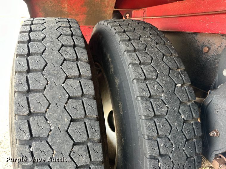 image for item DK6536 1993 Mack CH613 manure spreader truck