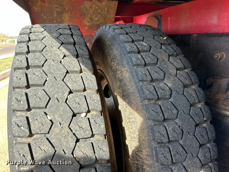 image for item DK6536 1993 Mack CH613 manure spreader truck