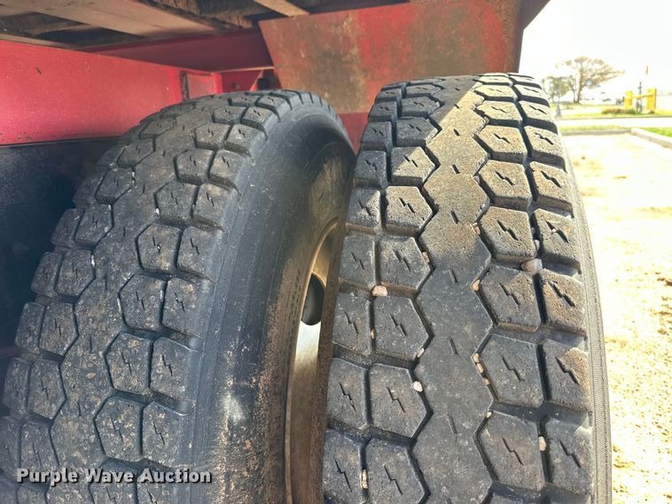 image for item DK6536 1993 Mack CH613 manure spreader truck