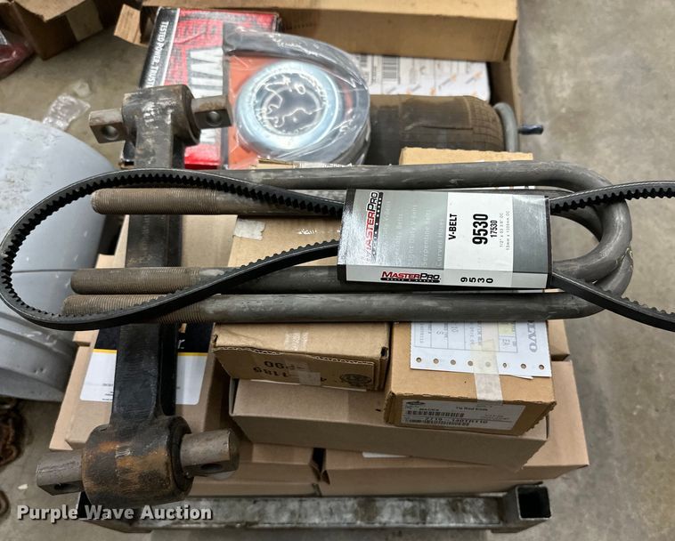 image for item DK6536 1993 Mack CH613 manure spreader truck