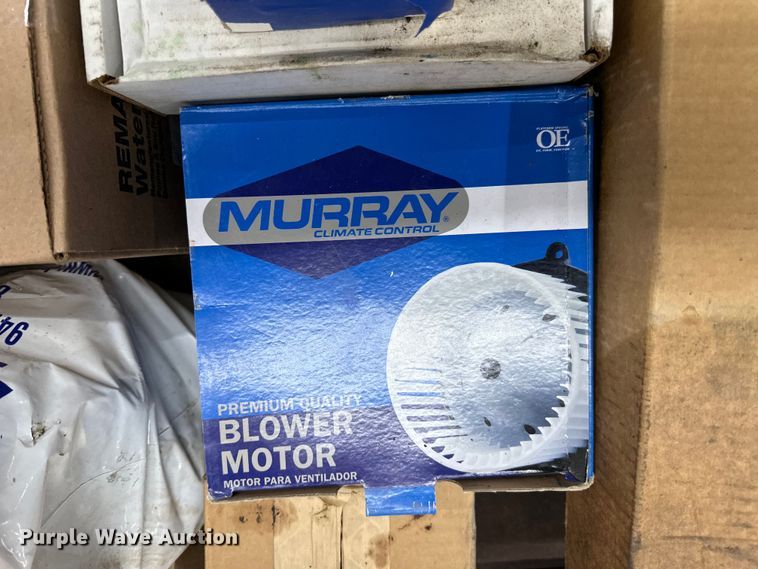 image for item DK6536 1993 Mack CH613 manure spreader truck