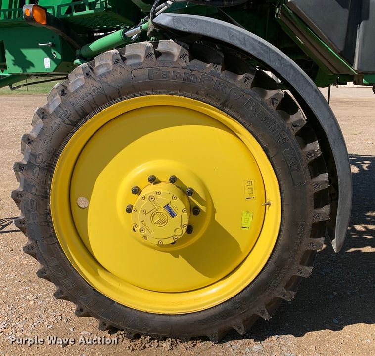 image for item DM7786 2022 John Deere R4023 sprayer