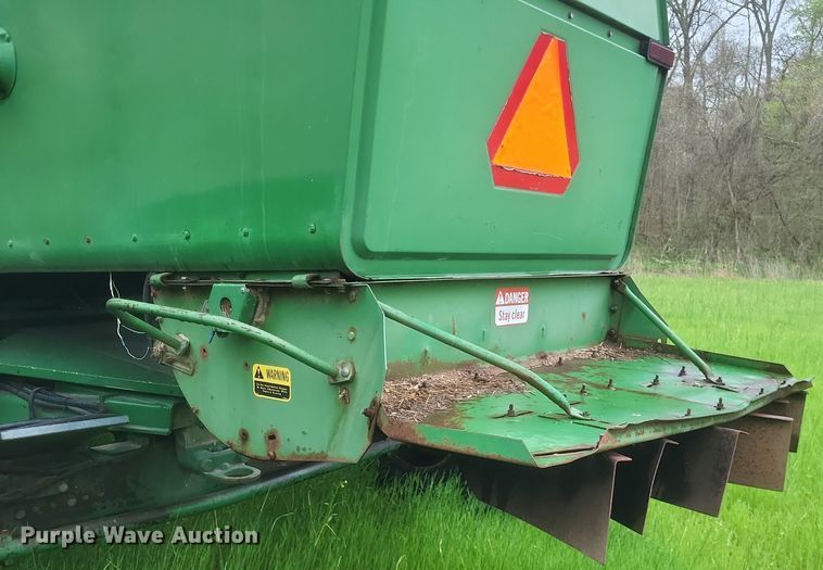 image for item DO4886 1983 John Deere Turbo 6620 RWA combine