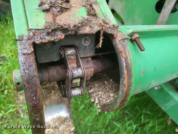 image for item DO4886 1983 John Deere Turbo 6620 RWA combine