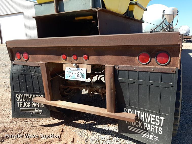 image for item DP2788 1992 Trailmobile F81T-5JA flatbed trailer