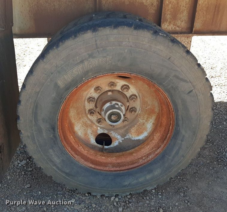 image for item DP2788 1992 Trailmobile F81T-5JA flatbed trailer