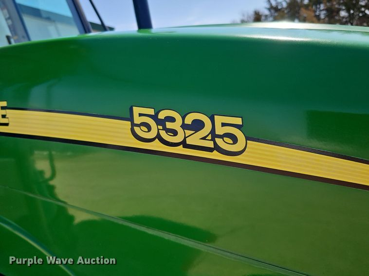image for item DQ8644 2006 John Deere 5325 tractor