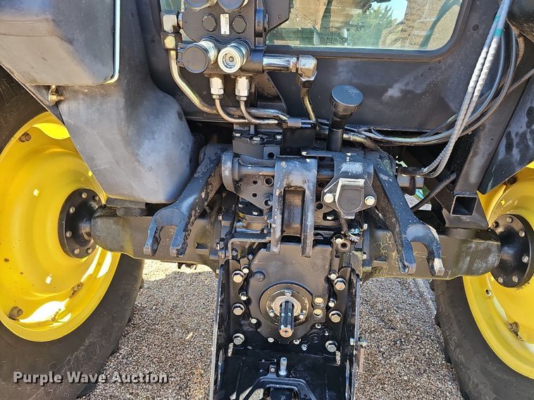 image for item DQ8644 2006 John Deere 5325 tractor