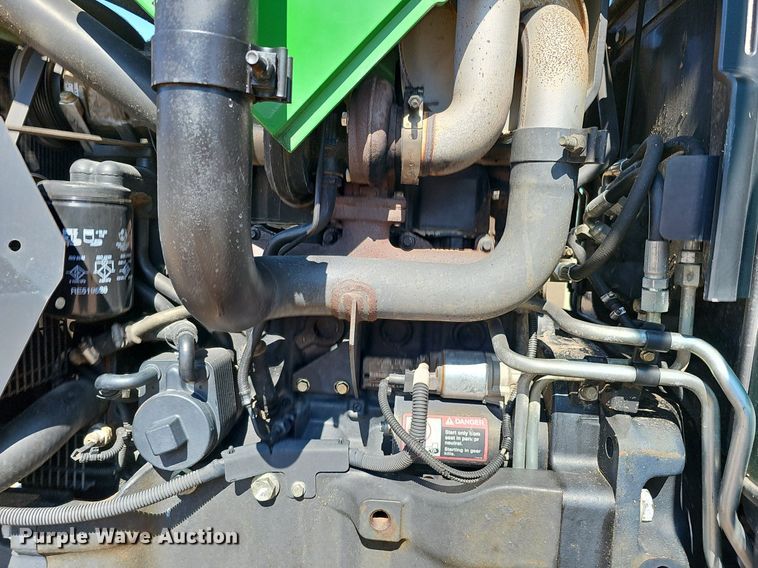 image for item DQ8644 2006 John Deere 5325 tractor