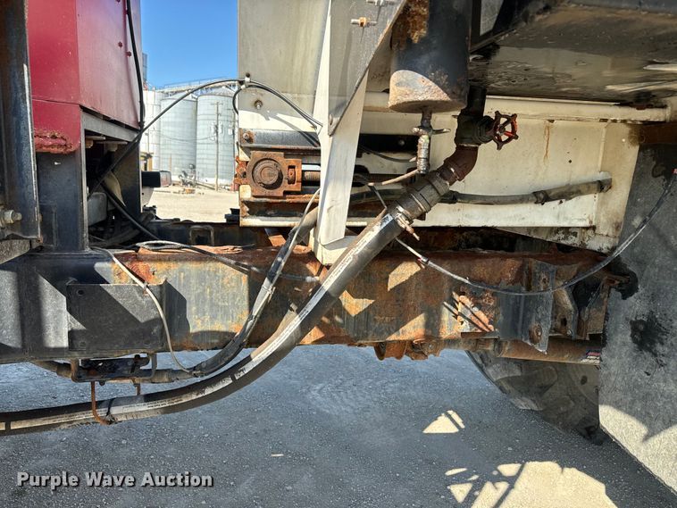 image for item DR7911 Case IH FLX4300 spreader