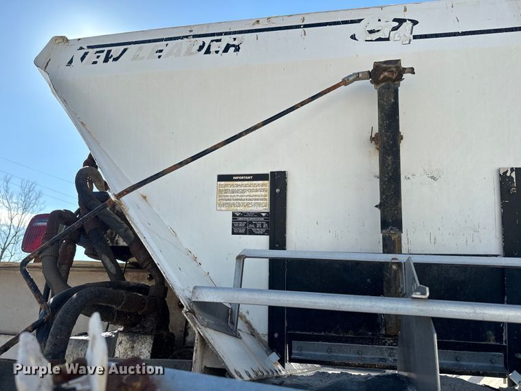 image for item DR7911 Case IH FLX4300 spreader