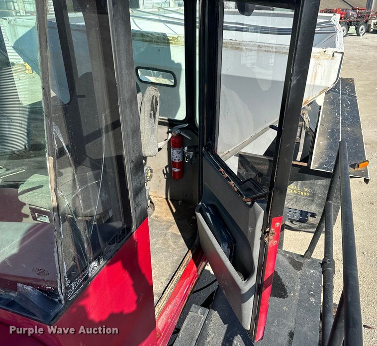 image for item DR7911 Case IH FLX4300 spreader