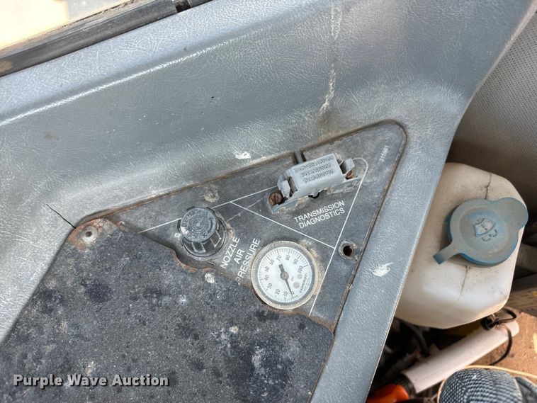 image for item DR7911 Case IH FLX4300 spreader