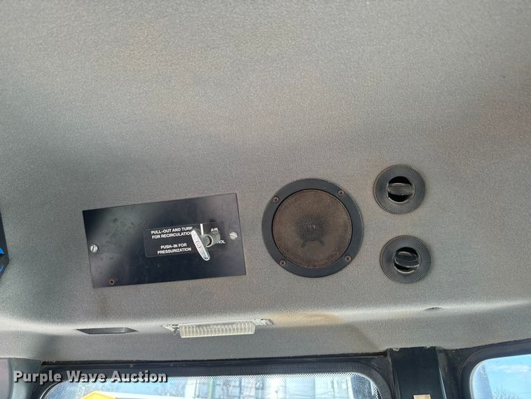 image for item DR7911 Case IH FLX4300 spreader