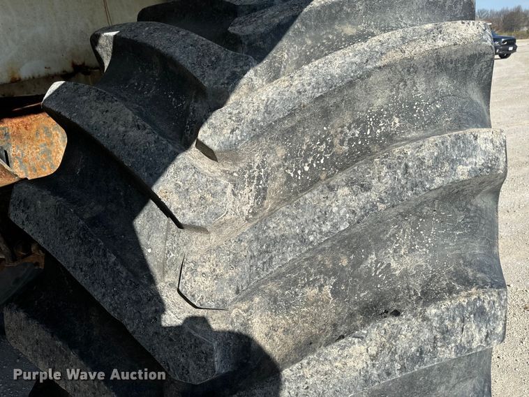 image for item DR7911 Case IH FLX4300 spreader