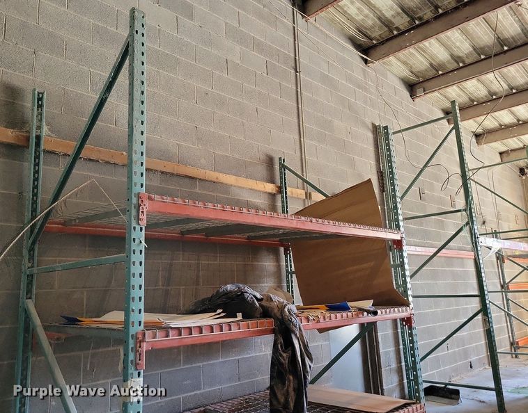 image for item DR7915 Pallet racking