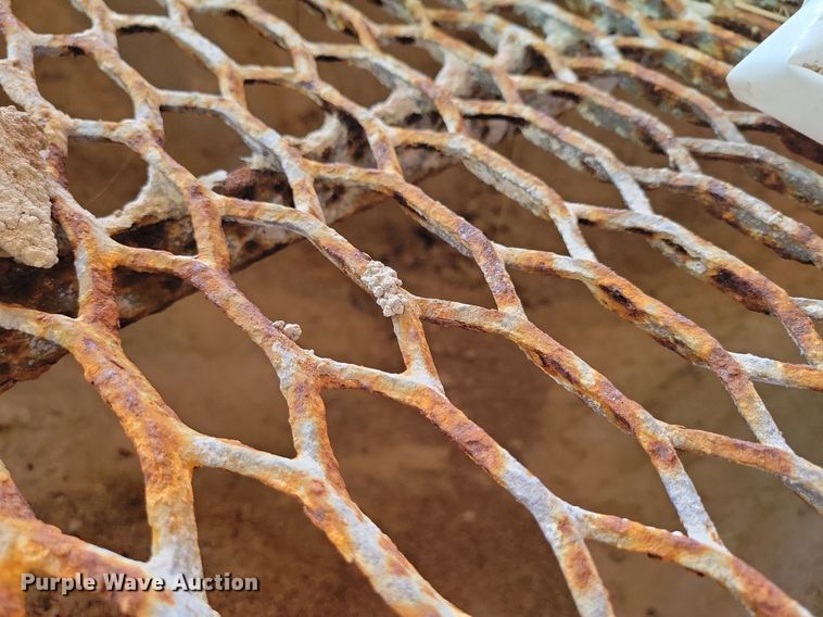 image for item DR7934 Adams  W-XX fertilizer mixer