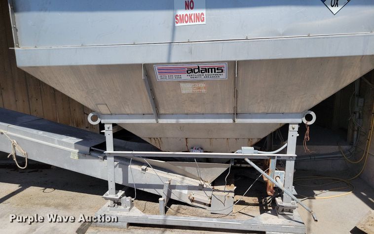 image for item DR7934 Adams  W-XX fertilizer mixer