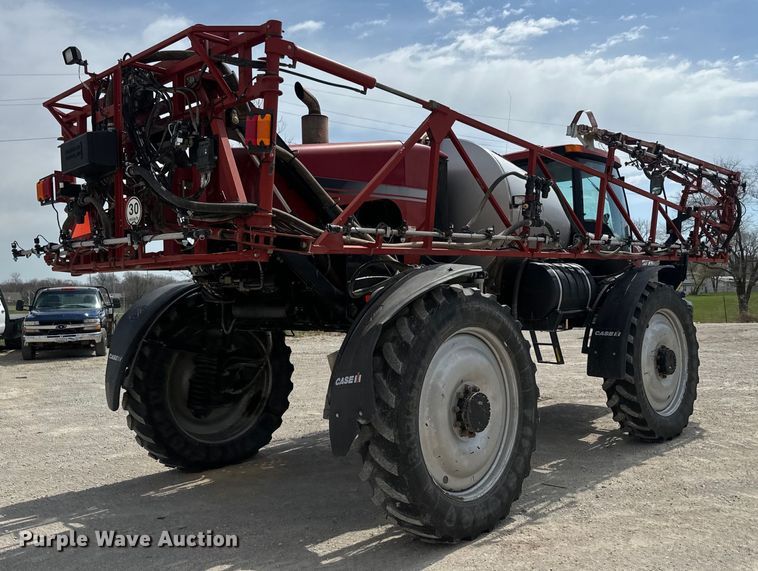 image for item DR7936 2009 Case IH Patriot 3330 sprayer