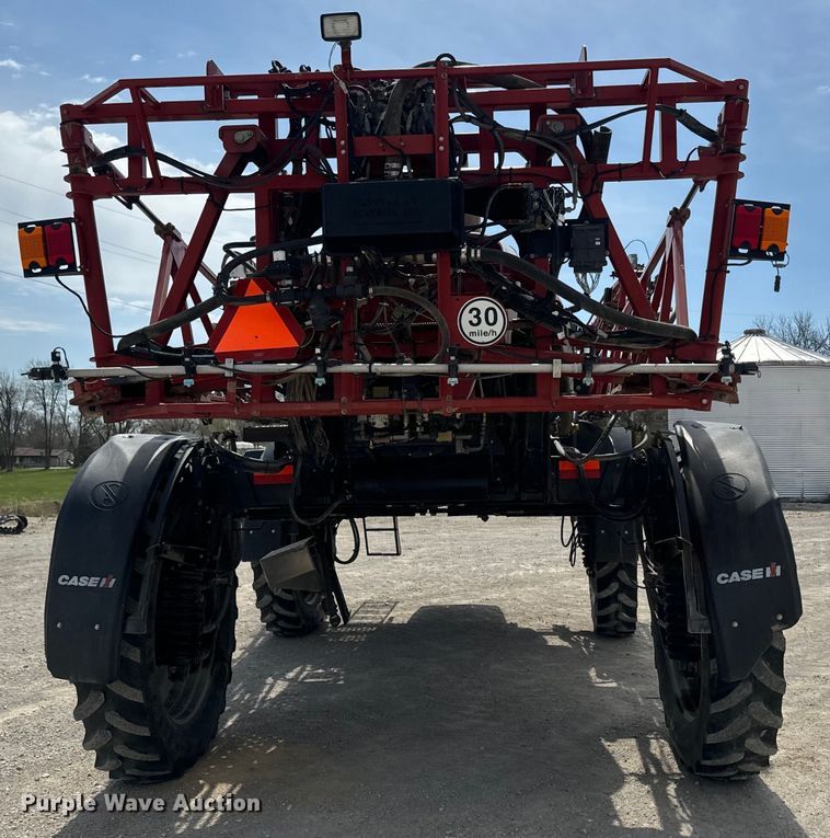 image for item DR7936 2009 Case IH Patriot 3330 sprayer