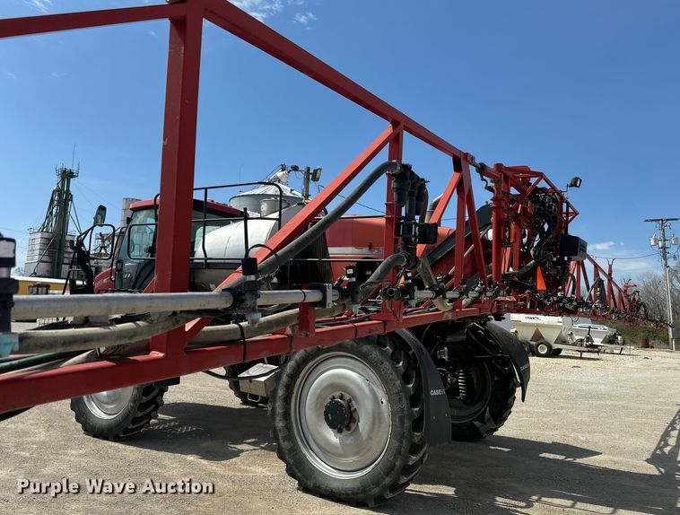 image for item DR7936 2009 Case IH Patriot 3330 sprayer