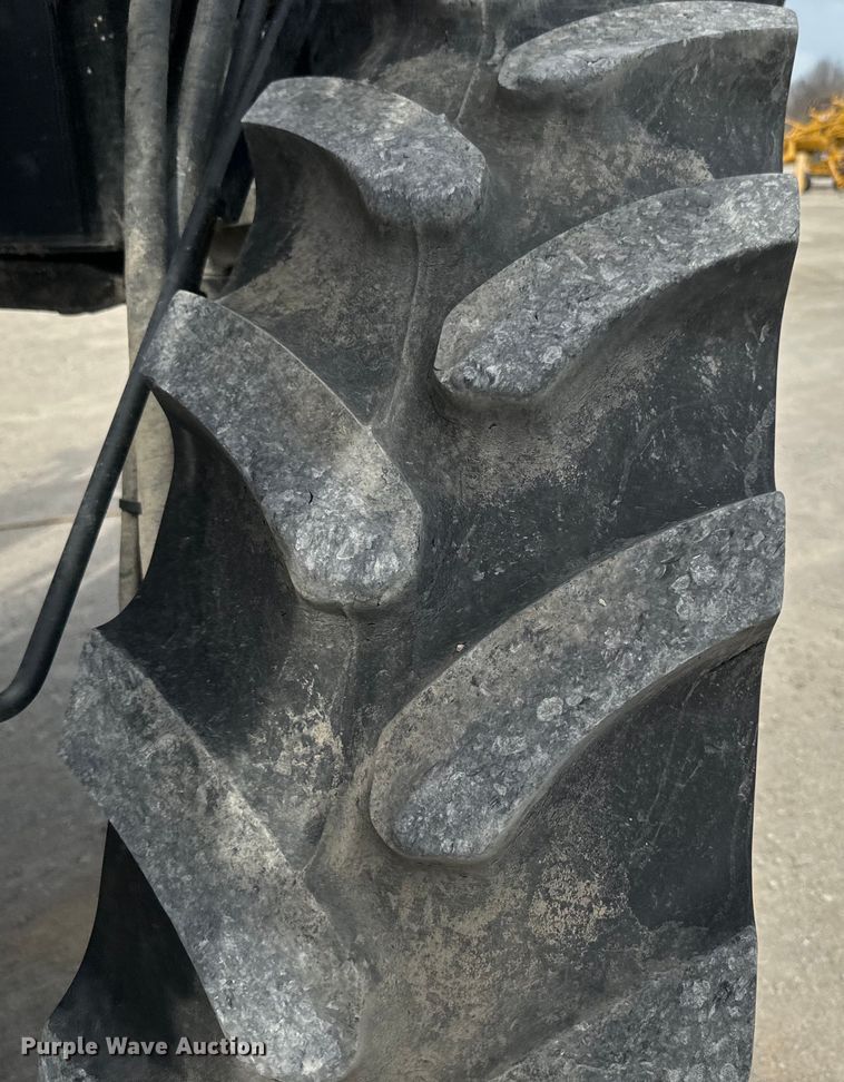 image for item DR7936 2009 Case IH Patriot 3330 sprayer