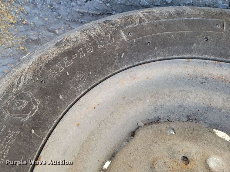 image for item DR7942 Gravity wagon