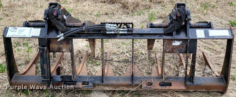 image for item DR7956 Favor skid steer rock grapple bucket