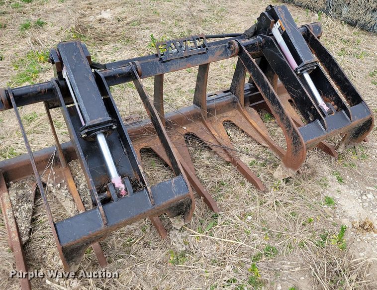 image for item DR7956 Favor skid steer rock grapple bucket