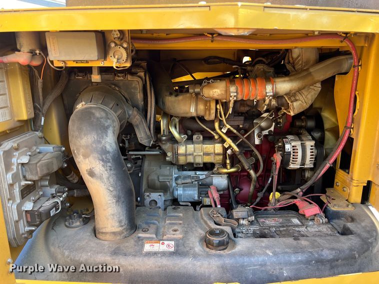 image for item DS2938 2017 Vermeer BC1500 wood chipper