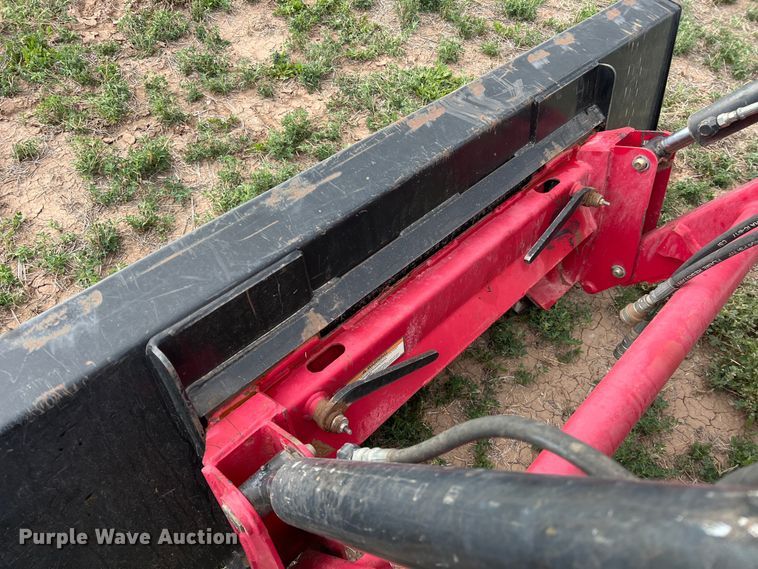 image for item DS2943 2015 Mahindra 7060 MFWD tractor