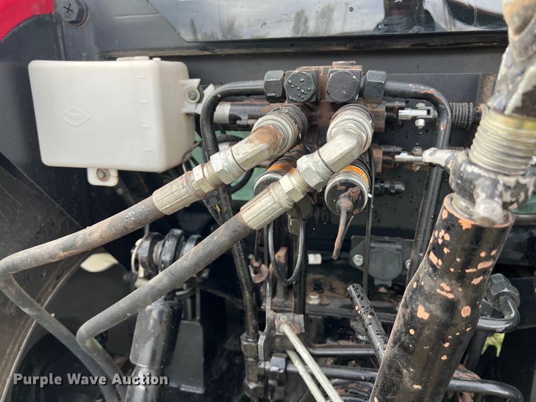 image for item DS2943 2015 Mahindra 7060 MFWD tractor