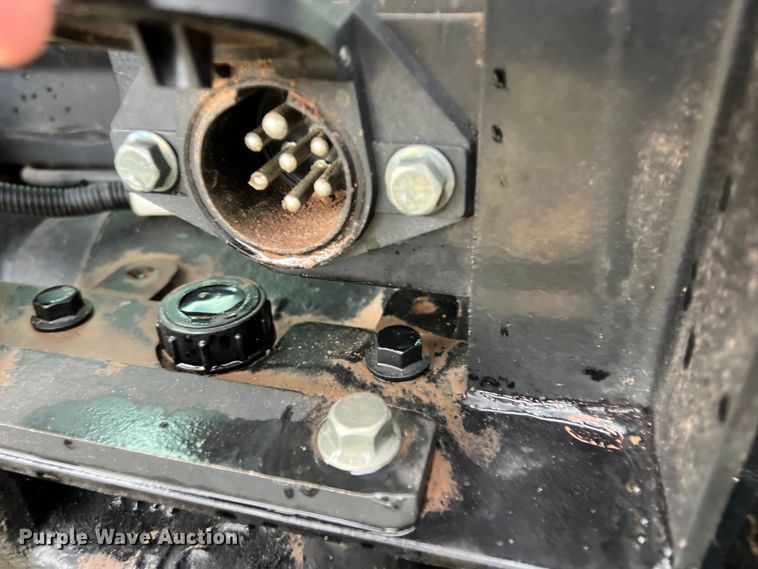 image for item DS2943 2015 Mahindra 7060 MFWD tractor