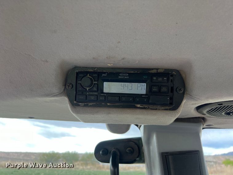 image for item DS2943 2015 Mahindra 7060 MFWD tractor