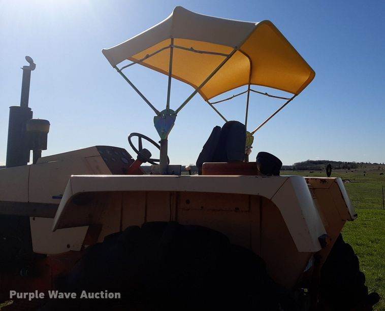 image for item DV9948 1970 Case 770 Agri King tractor