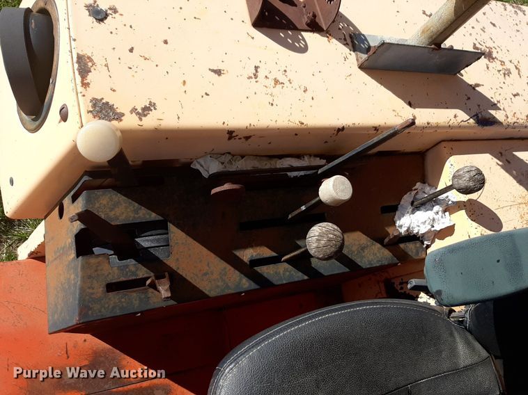 image for item DV9948 1970 Case 770 Agri King tractor